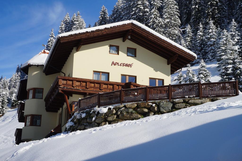 Adlerhof Apartment Sankt Leonhard im Pitztal Exterior photo